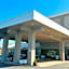 Ashbourne Hotel Canton/Hall of Fame I-77