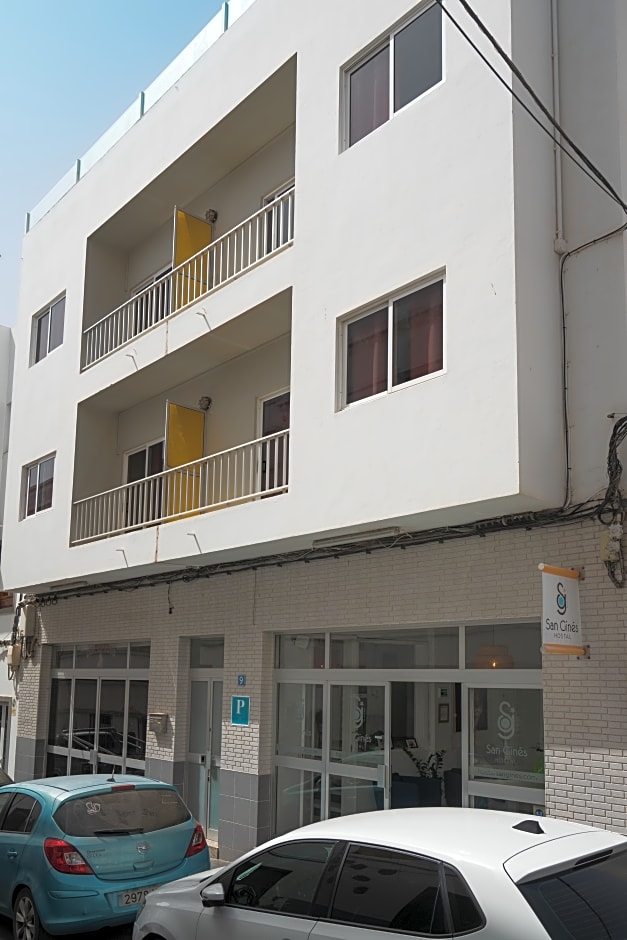 Hostal San Gines