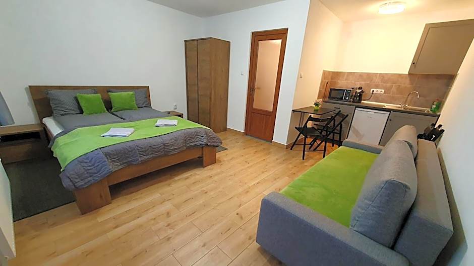 Kodaros Studio Parajd