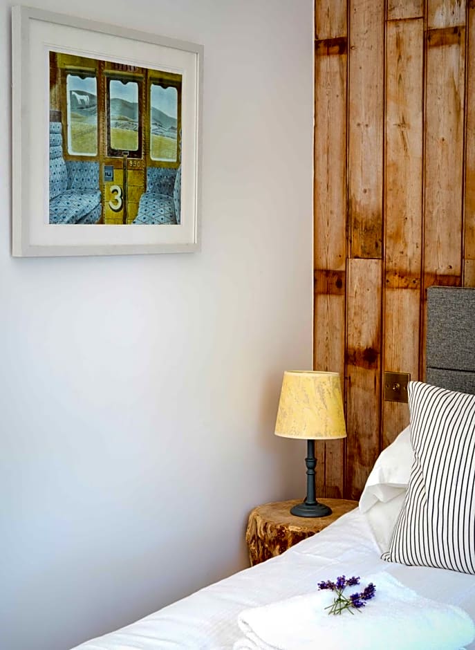 Bird & Carter Fonthill