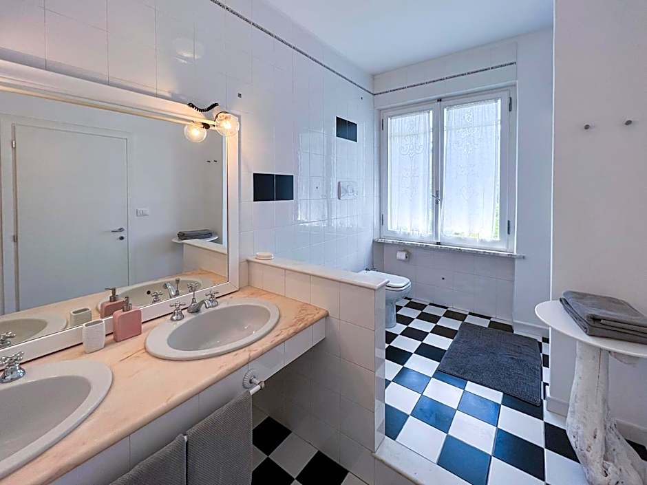 A casa di Enrico B&B