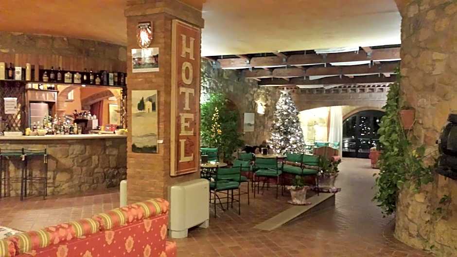 Casanova - Wellness Center La Grotta Etrusca