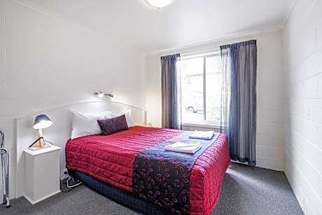 Economy One-Bedroom Apartment