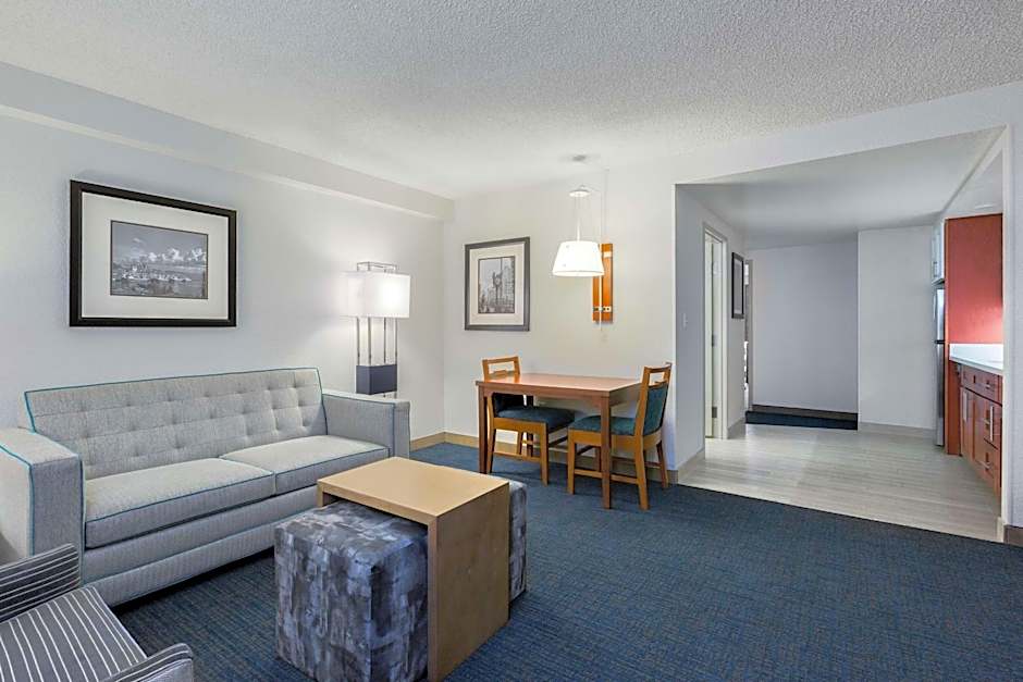 Homewood Suites By Hilton Seattle-Downtown