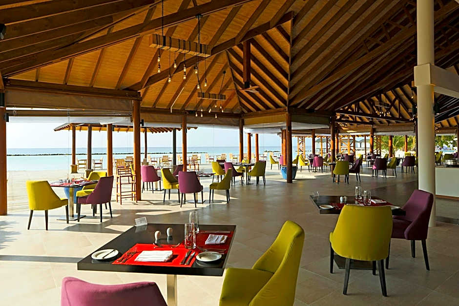 Cinnamon Dhonveli Maldives