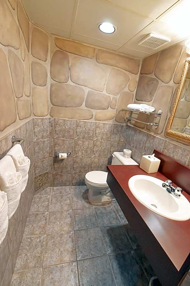 Canad Inns Destination Centre - Fort Garry