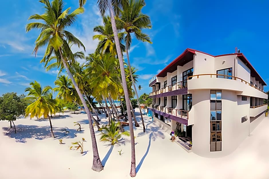 Kaani Beach Hotel at Maafushi