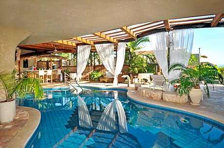 Cnaan Village Boutique Hotel & Spa