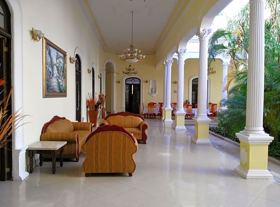 Gran Real Yucatan