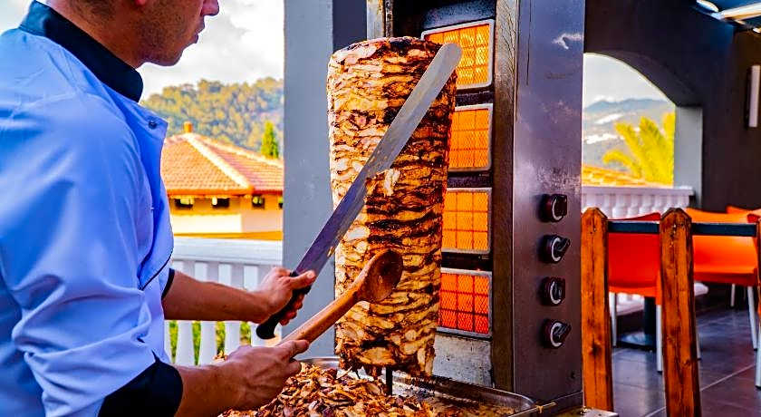 SENZA GARDEN HOLIDAY CLUB