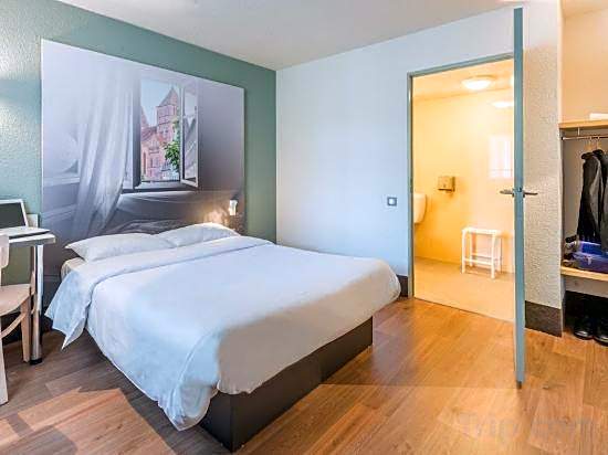 B&B HOTEL La Rochelle Angoulins