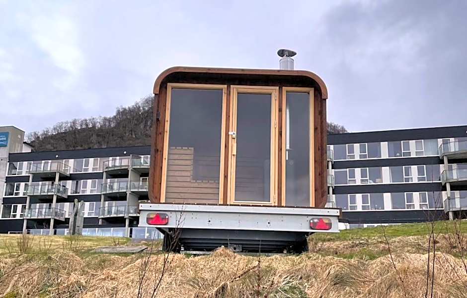 Sleeping barrel lodge Smaken av Ryfylke Event AS, drives ikke som hotell
