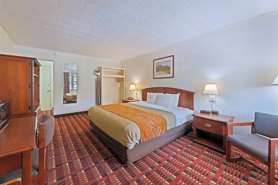 SureStay by Best Western Cherokee on the River