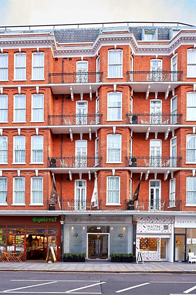 Cheval Harrington Court at South Kensington