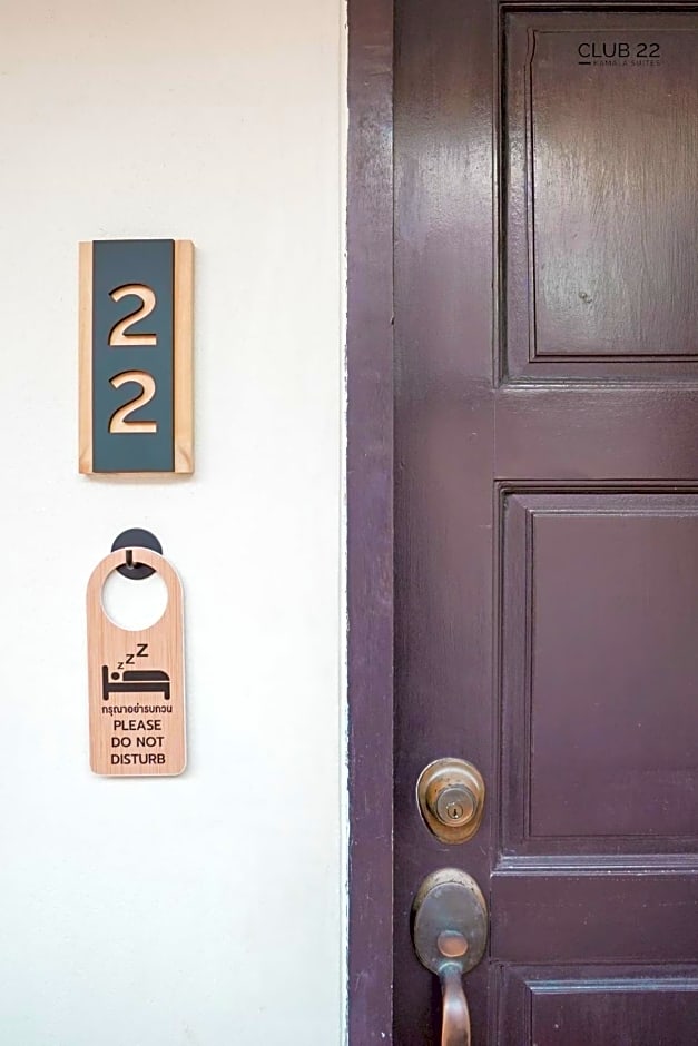 Club22 Kamala Suites, Kamala Beach