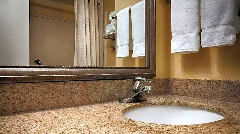 Best Western Plus Oak Mountain Inn