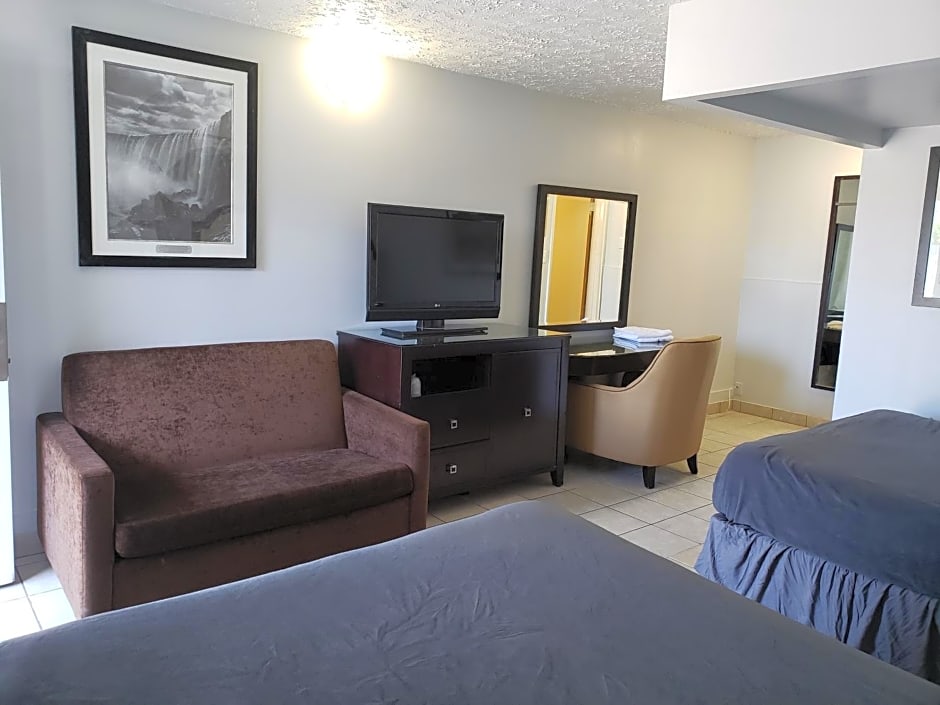 Niagara Falls Courtside Inn