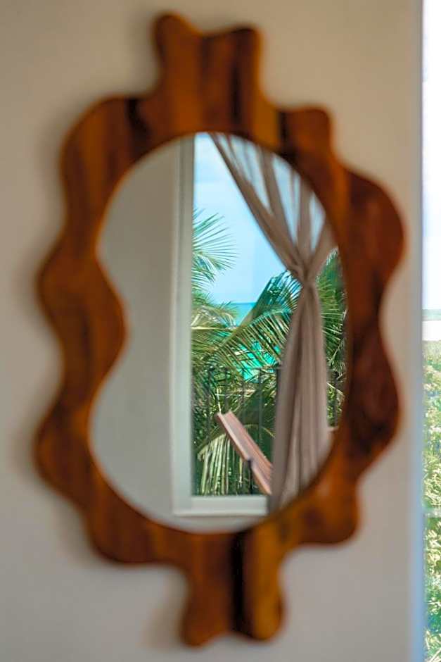Casa Mia El Cuyo Eco Beach Boutique Hotel