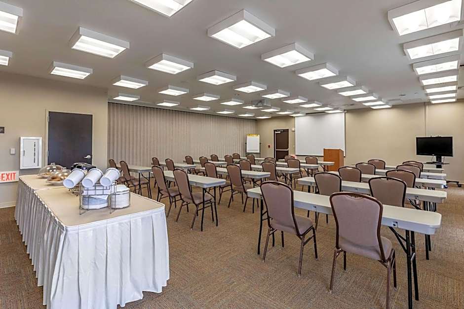 Sleep Inn & Suites Miles City I-94