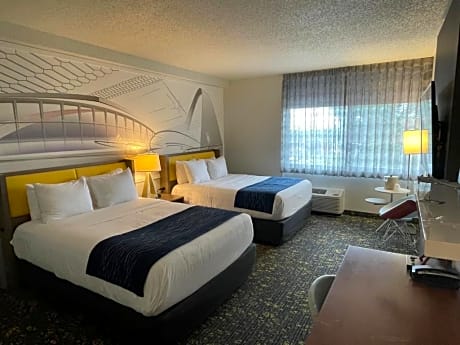 Queen Room with 2 Queen Beds
