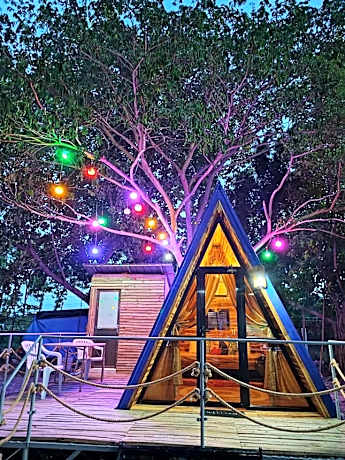 Arzel Resort