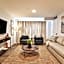 Hyatus at City Views