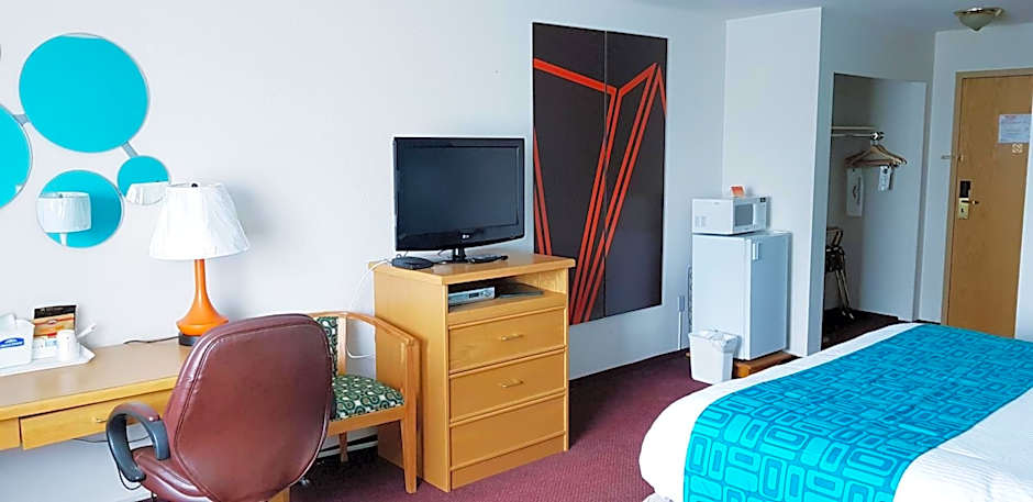 Howard Johnson by Wyndham Fort St. John