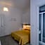 City Hotel