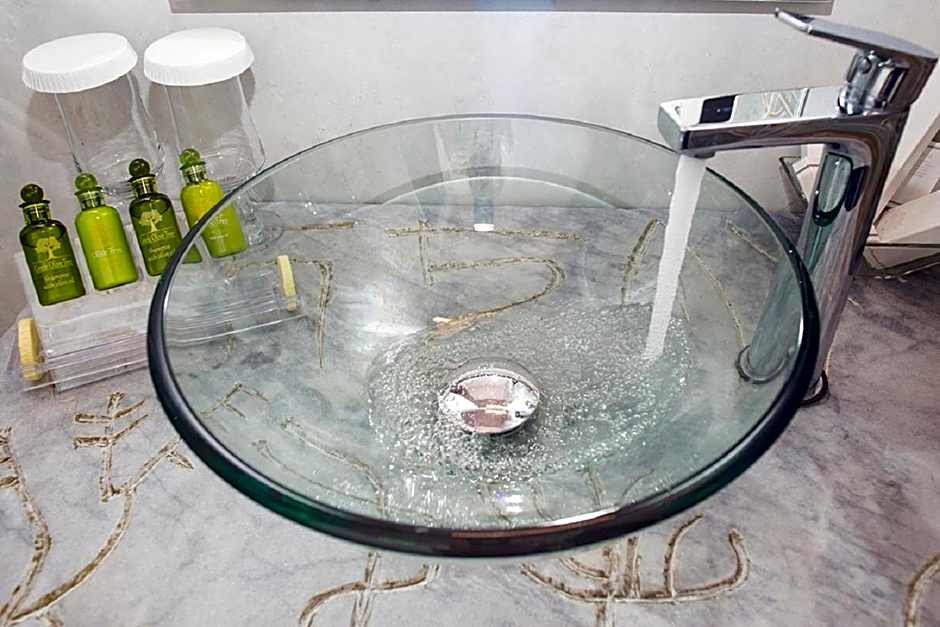 Limeni Inn Boutique Hotel Adults only 12plus