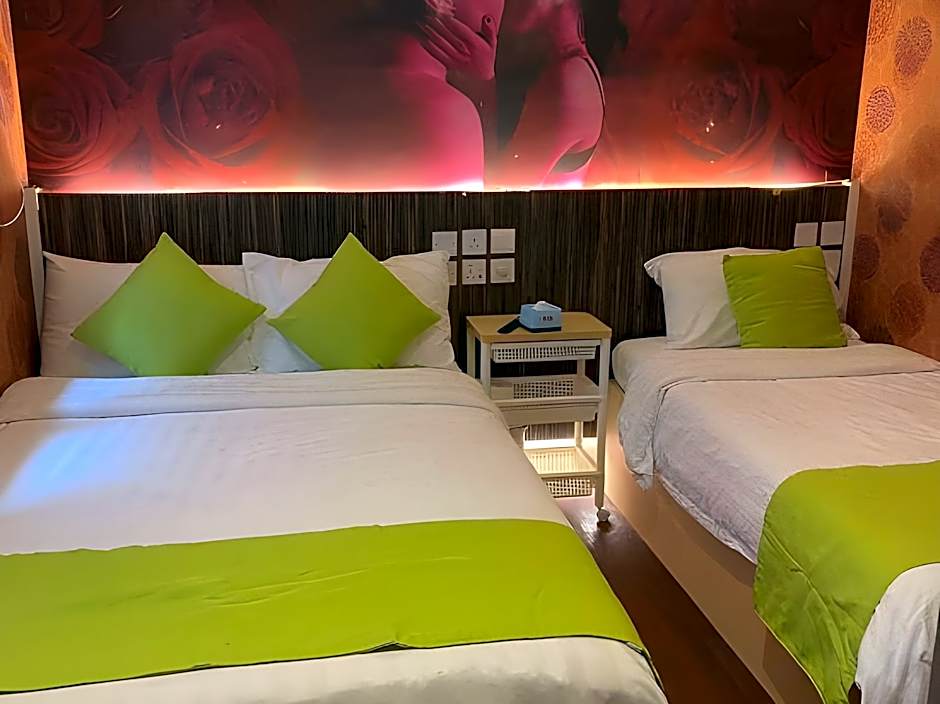 Whole Sunshine International Guesthouse