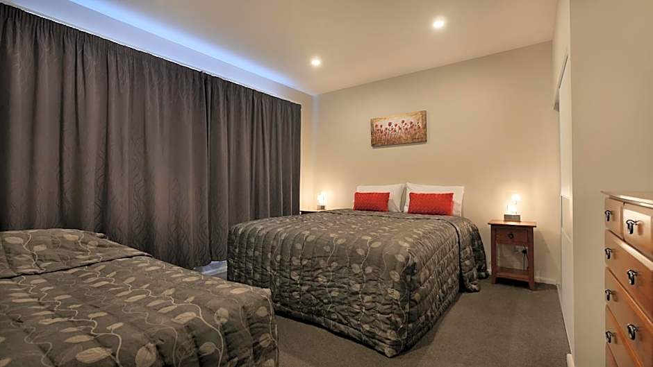 Cashel Court Motel