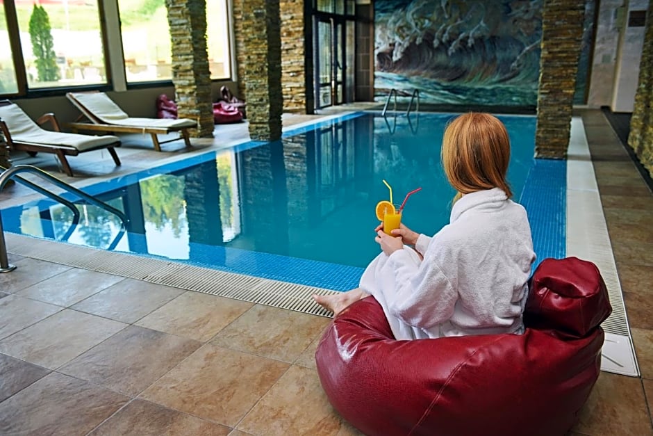 Forest Nook Aparthotel