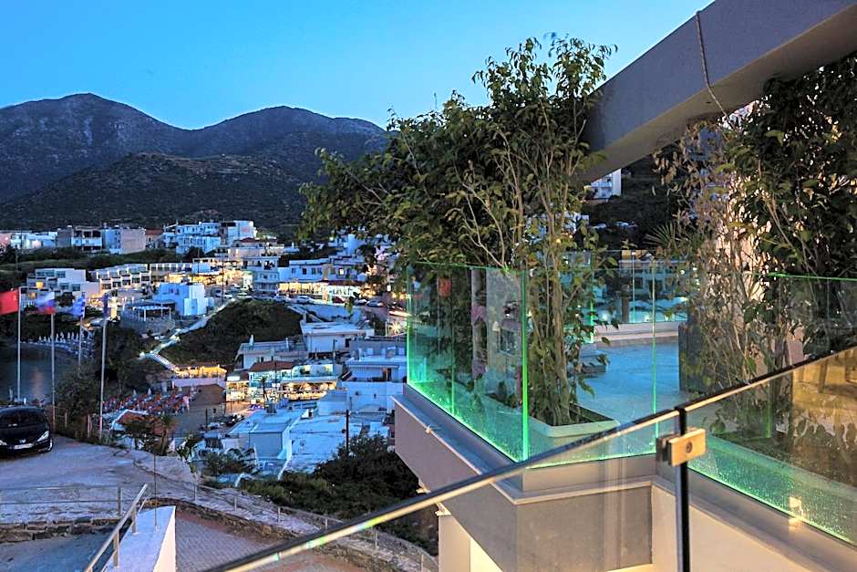 Akrogiali Apartments