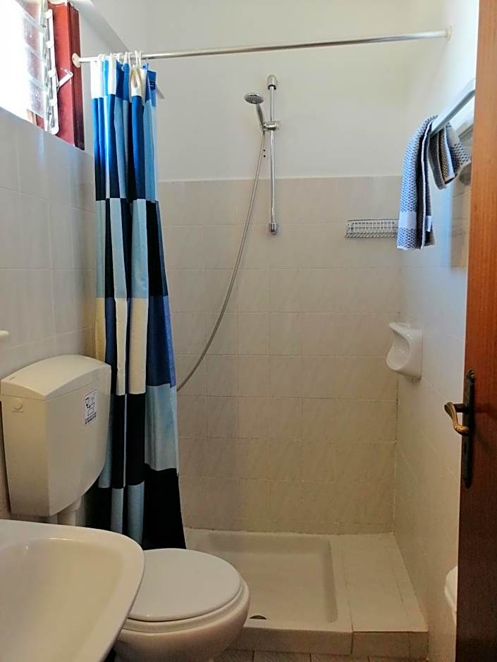 Jason Rooms & Studios