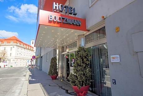 Hotel Boltzmann