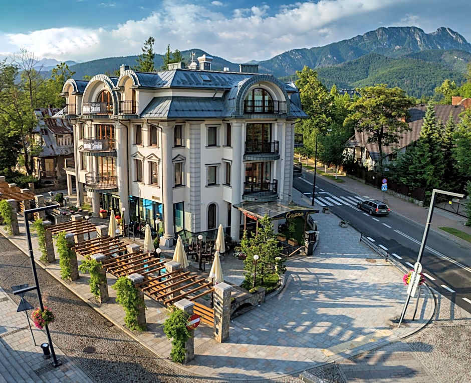 Aparthotel Cristina