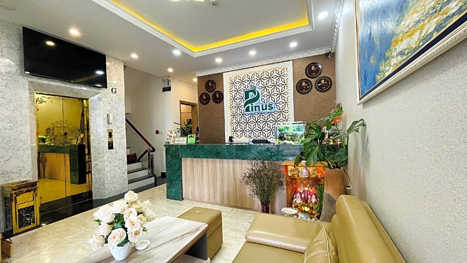 Pinus Hotel