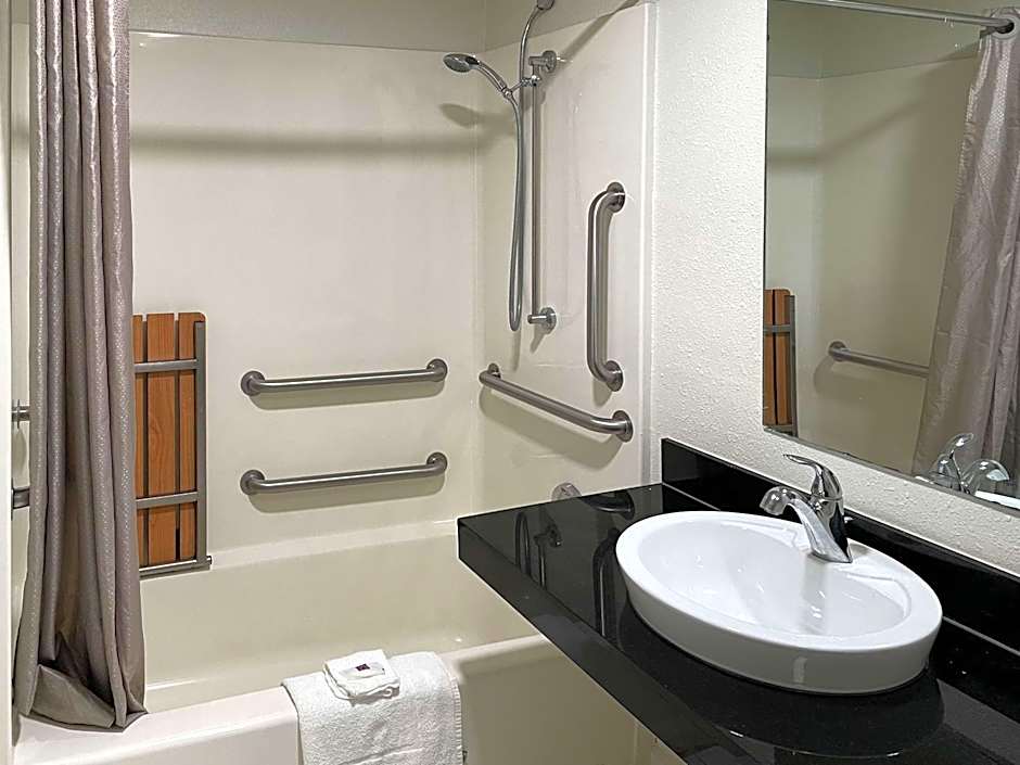 Motel 6 Hagerstown MD