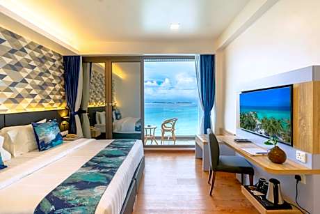 Premium Double Room with Balcony and Sea View