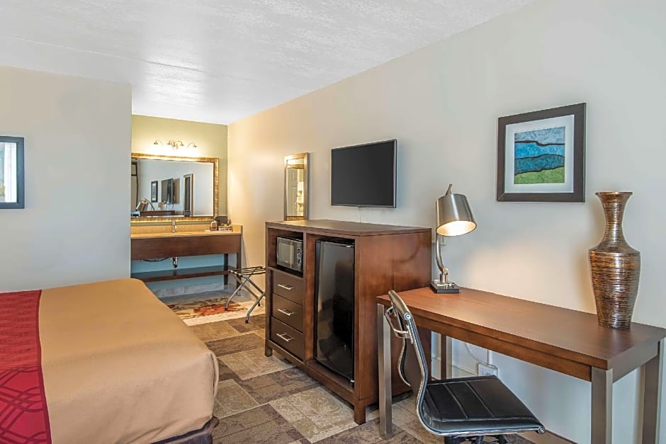 Econo Lodge Oak Grove