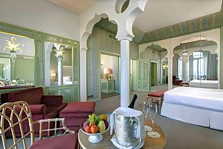 Premium Suite