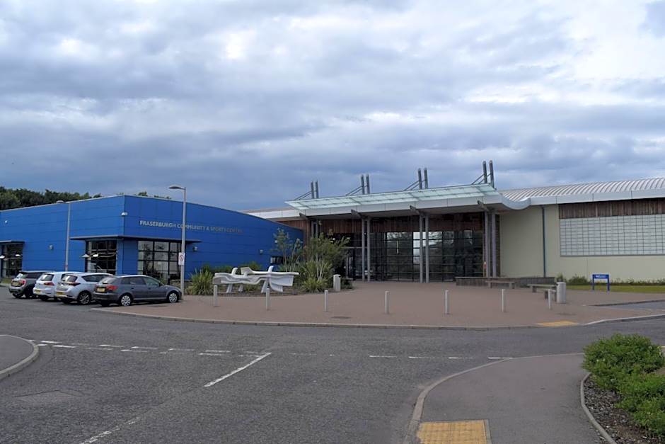 Cheers Cafe Bar & Tavern