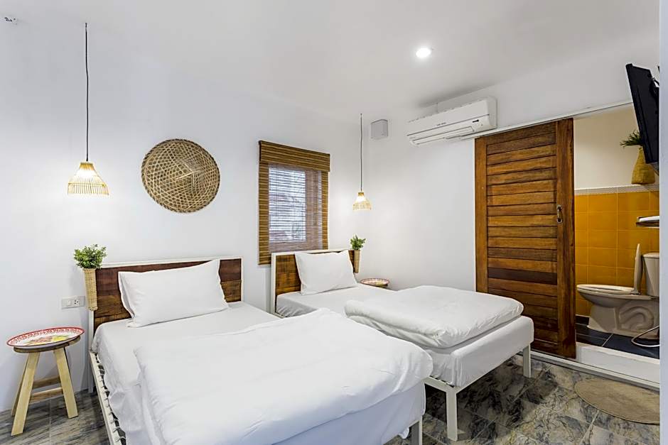 Stockhome Hostel Ayutthaya