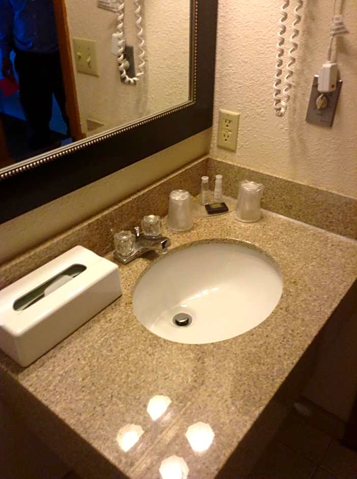 Baymont by Wyndham Dubuque