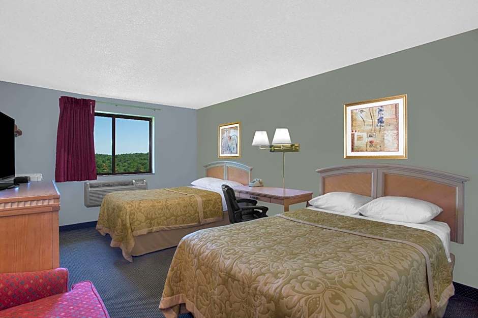 Super 8 by Wyndham Augusta