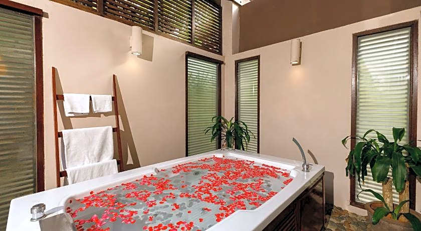 The Sarann Hotel