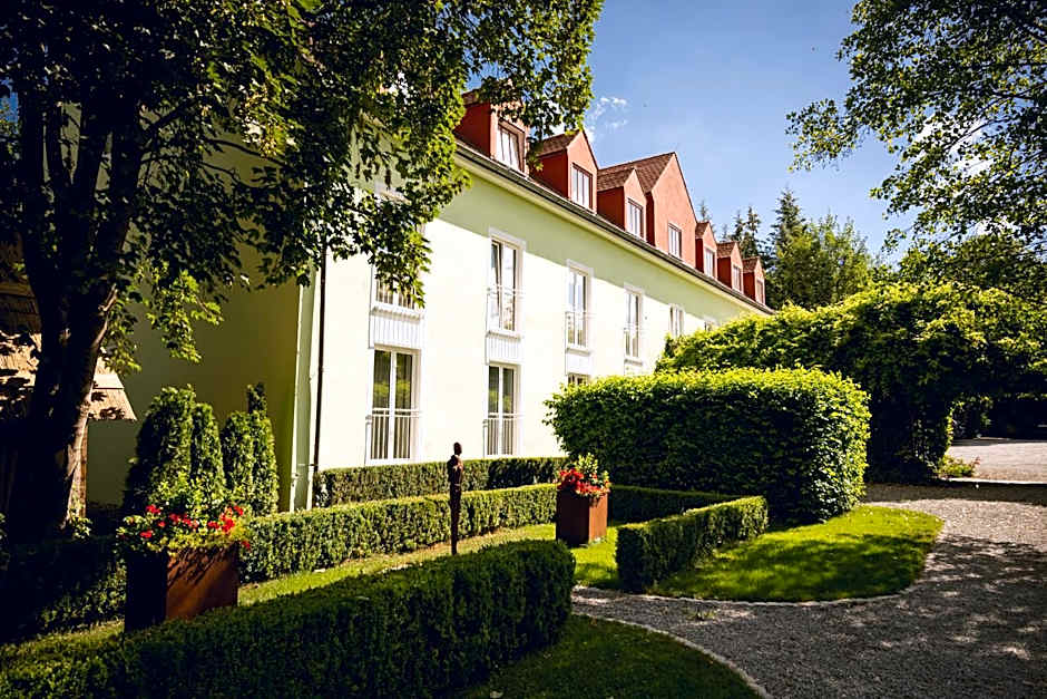 Schlosshotel Neufahrn