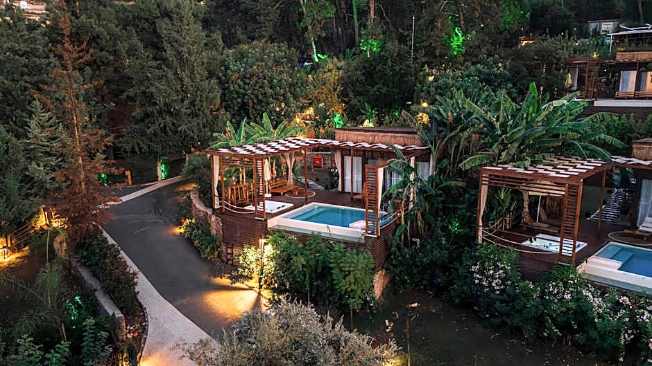 Lov Faralya Adults Only 16