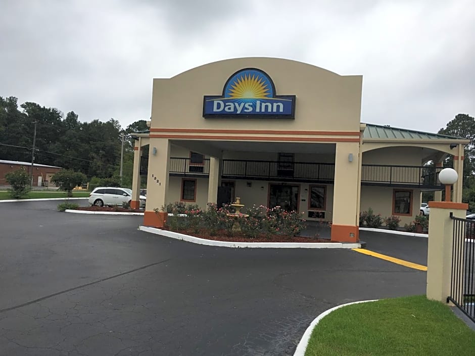 Days Inn by Wyndham Eufaula AL