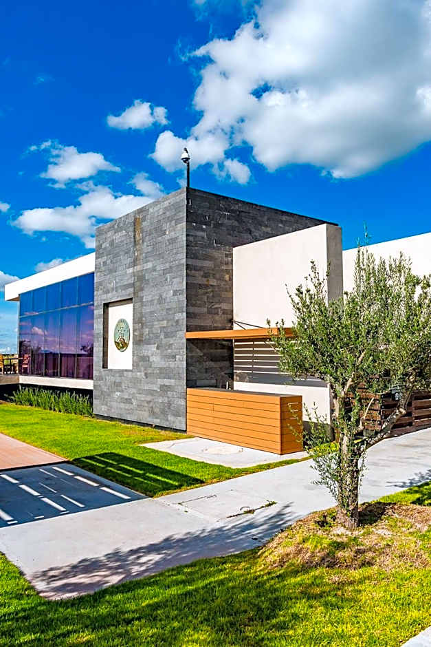 Casa Raices Hotel Luxury & Vinedo